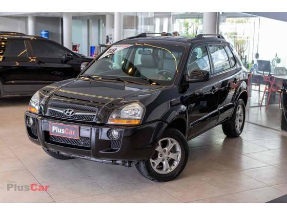 HYUNDAI TUCSON 2.0 MPFI GLS 16V 143CV 2WD FLEX 4P AUTOMÁTICO HYUNDAI TUCSON 2.0 MPFI GLS 16V 143CV 2WD FLEX 4P AUTOMÁTICO